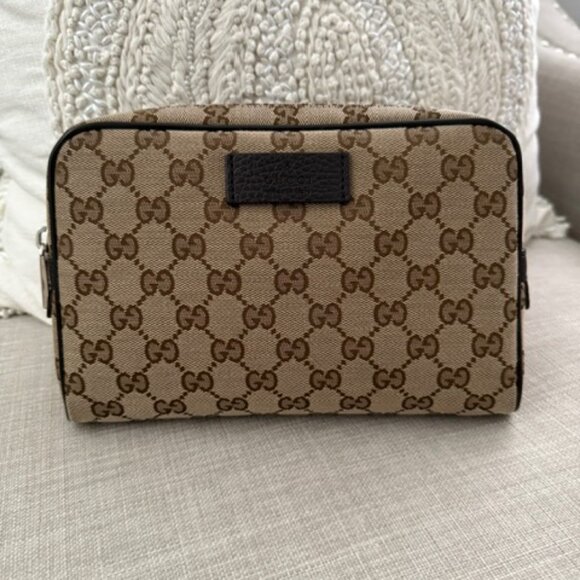 Gucci Beige and Brown Monogram Bag - Picture 16 of 16